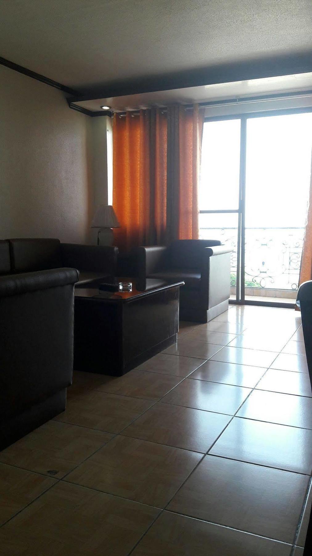 Don Felipe Hotel Ormoc Dış mekan fotoğraf